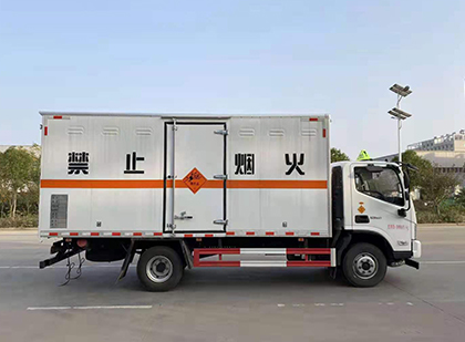 吉安爆破器材运输车