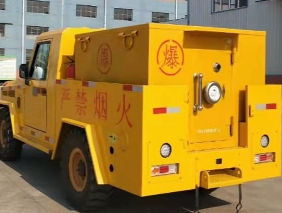 吉安凯龙爆破器材运输车：保障爆破任务的安全运行